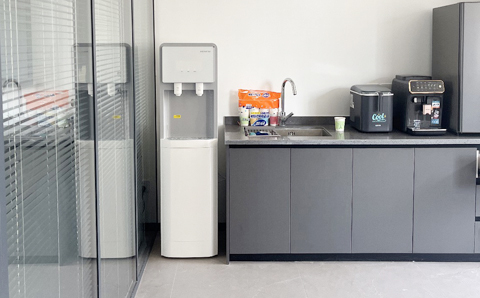 上海某某建筑工程有限公司-租賃美辰反滲透直飲水機MR-1250